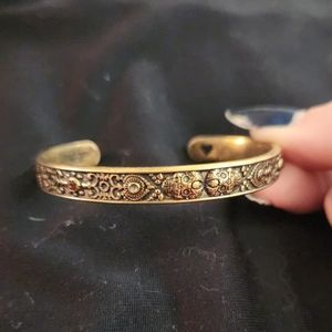 Alex and Ani Sugar Skull Bracelet